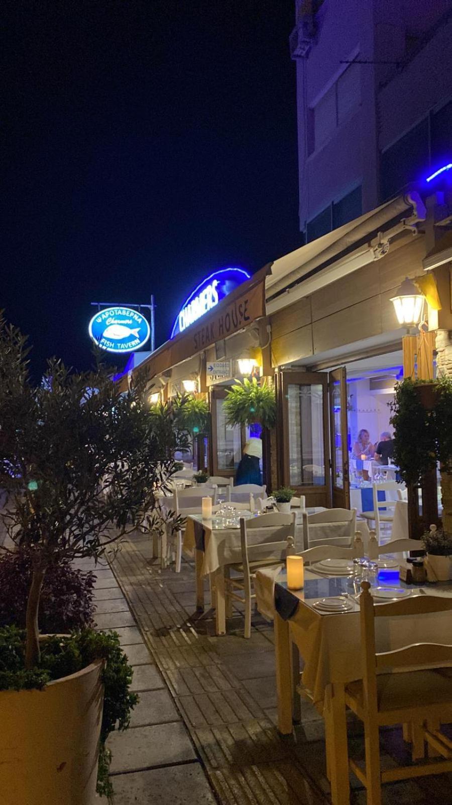 Stelia'S Seagate Studio Apt. Larnaca Bagian luar foto